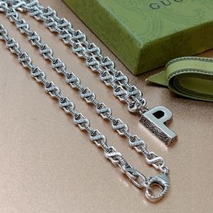 Meet your Posher, Douglas